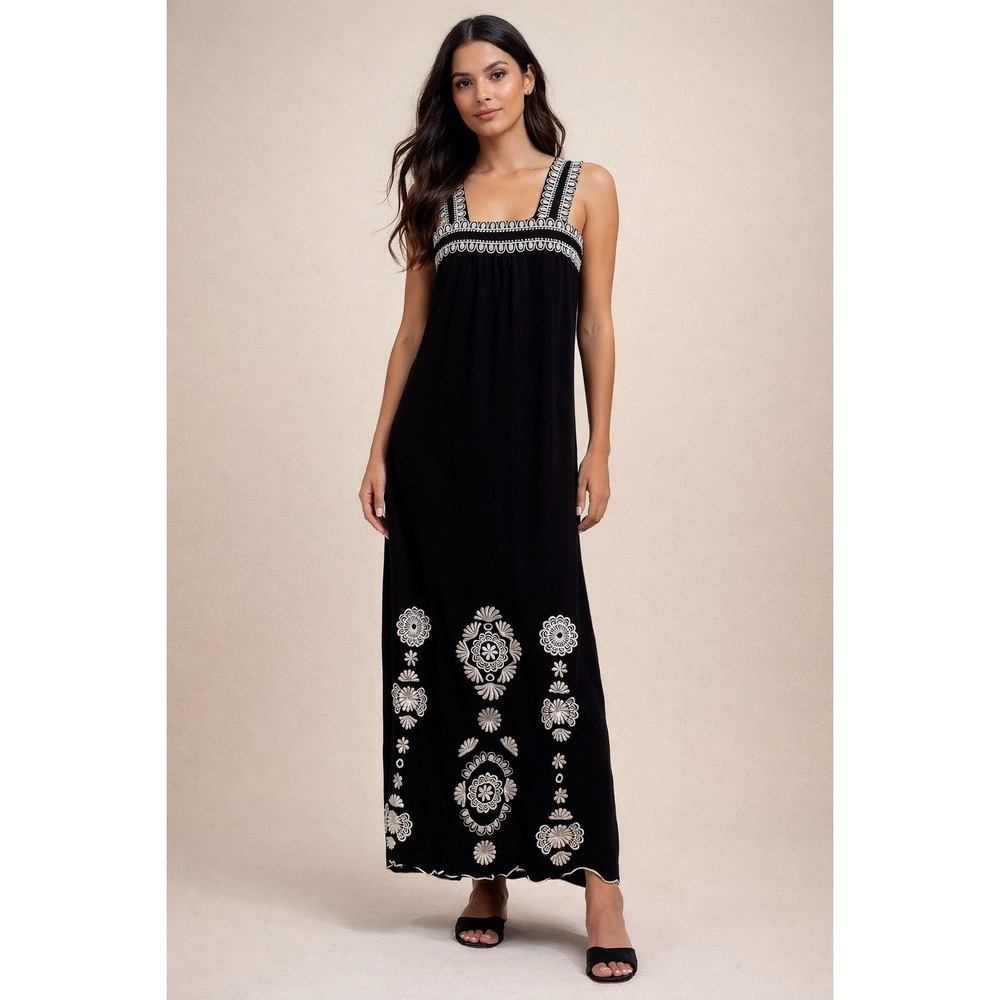 Boho‎ Embroidered Cotton BCBGMAXAZRIA Black White Maxi Dress Square Neck Medium